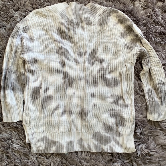 Aerie Tie Dye V Neck Oversized Sweater Sz XS Grey White SPRING 🌺💐🌷✅ - Picture 6 of 6